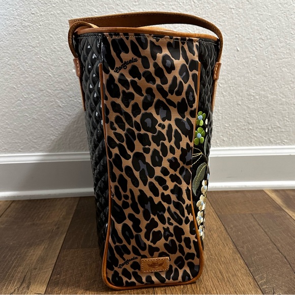 Consuela Ezzy Classic Tote - Picture 5 of 16